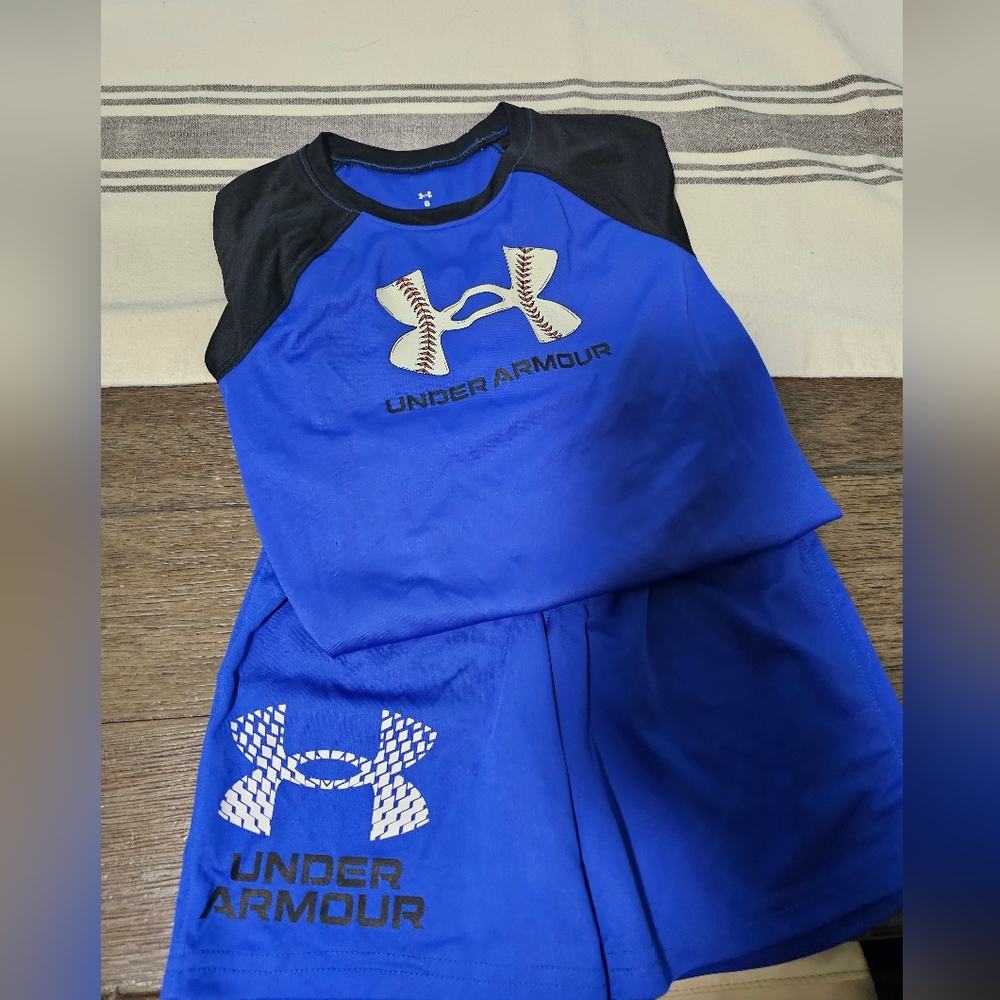 Under Armour Royal Blue and Black Tee